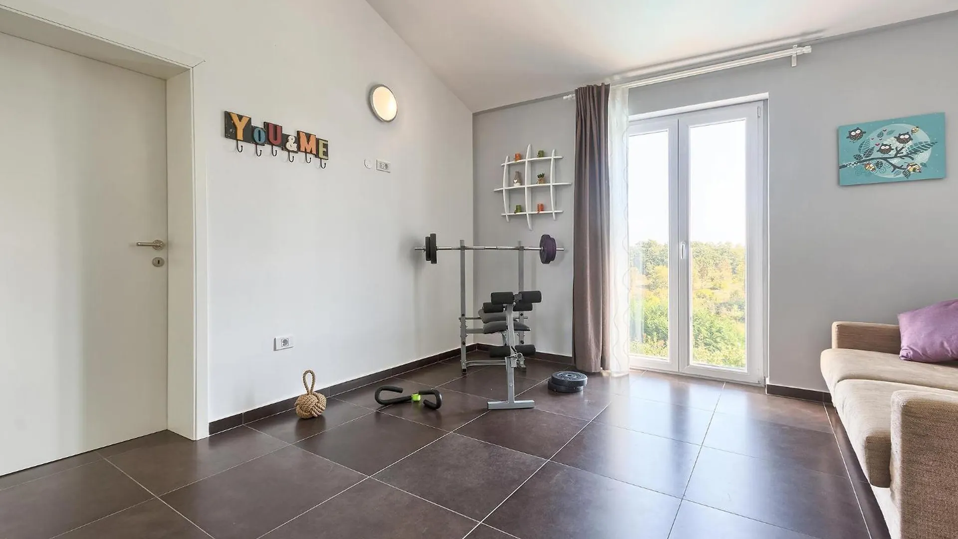 Cozy Home In Naselje Muzini With Wifi Tomisici