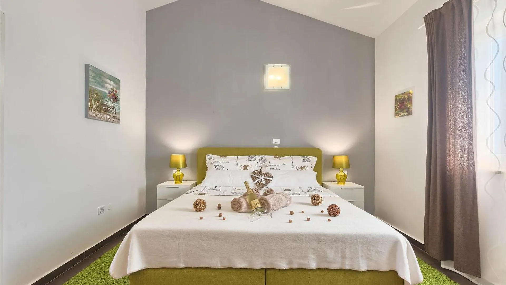 Cozy Home In Naselje Muzini With Wifi Tomisici Prázdninový dům