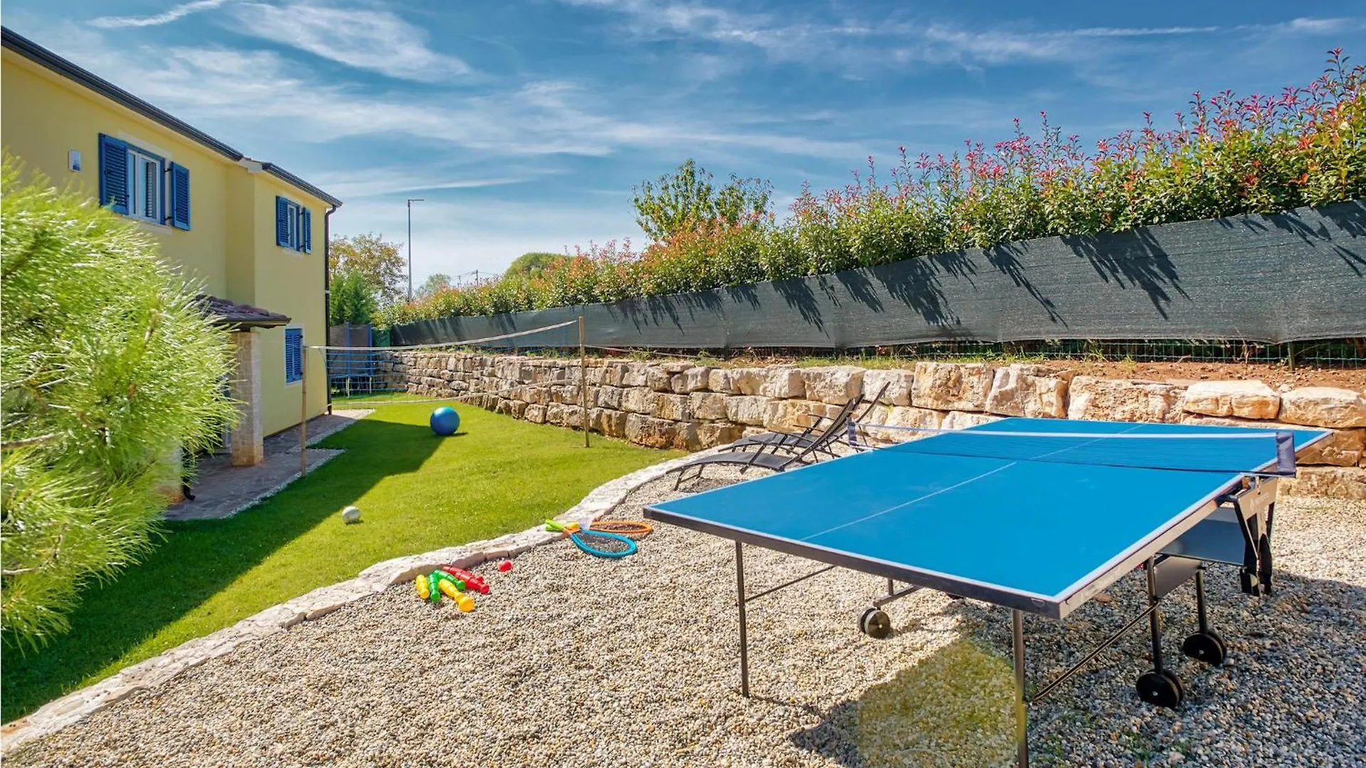 Cozy Home In Naselje Muzini With Wifi Tomisici 0*,  Croatia